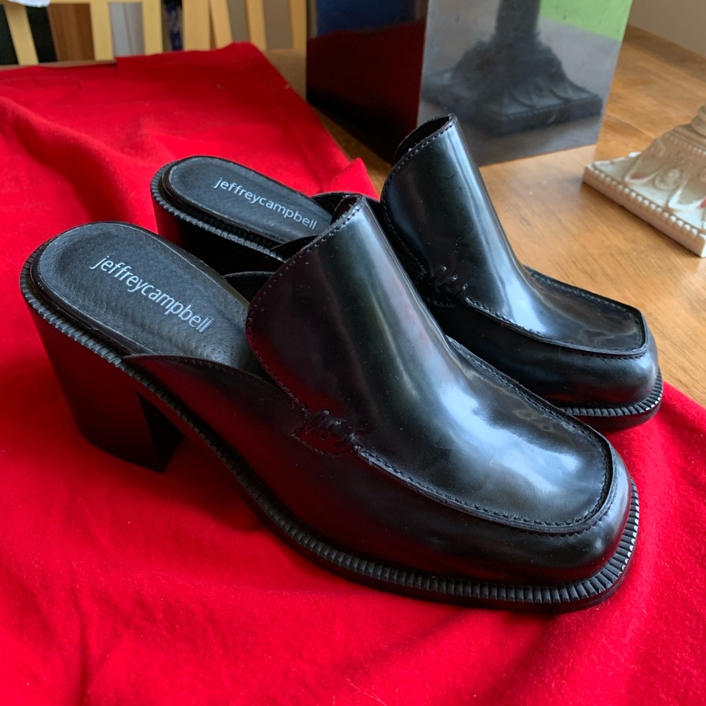 Jeffrey Campbell Black Mules with Chunky Heel
